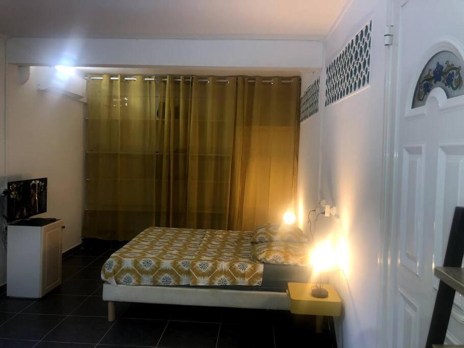 Studio Cosy Avec Piscine Saint-Joseph Экстерьер фото