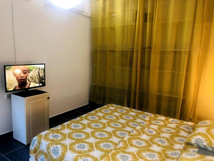 Studio Cosy Avec Piscine Saint-Joseph Экстерьер фото